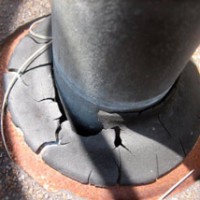 sm_plastic_boot_used-24340_200x200